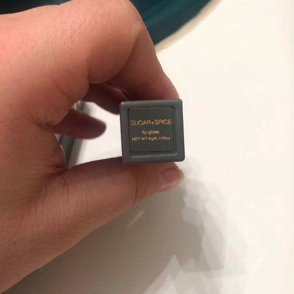 NIB KAB COSMETICS SUGAR + SPICE LIP GLOSS - Picture 4 of 5